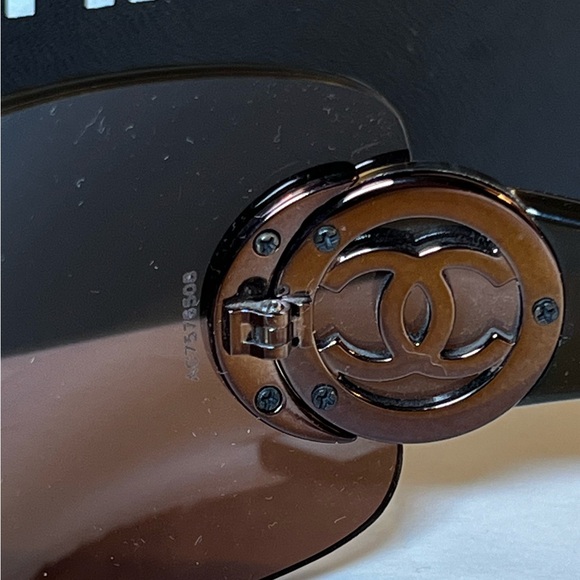 Authentic Chanel Sunglasses 2011 Made In Italy 4173 c.296/73 130 Discontinued - Picture 8 of 16